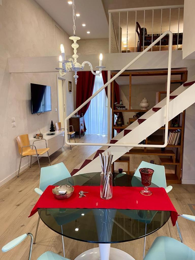 Villa Venustaschiaia Napoli Esterno foto